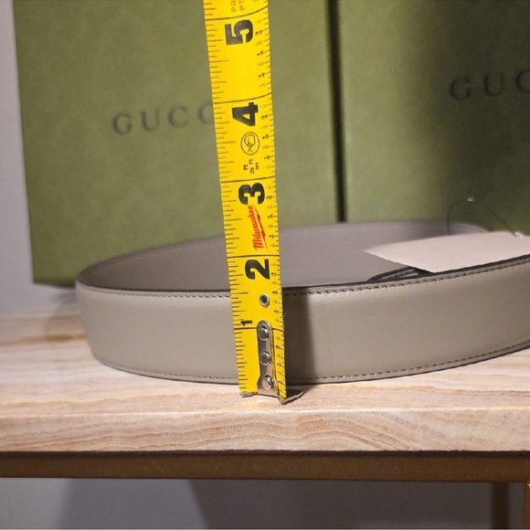 Gucci Light Beige Belt with Gold-Tone Buckle